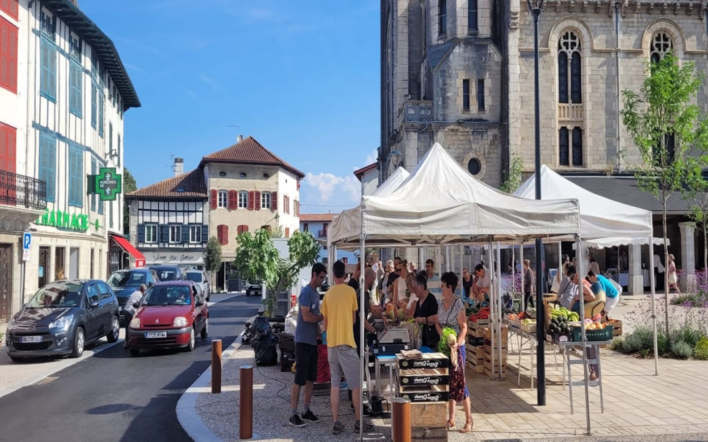 Marché aux produits fermiers
