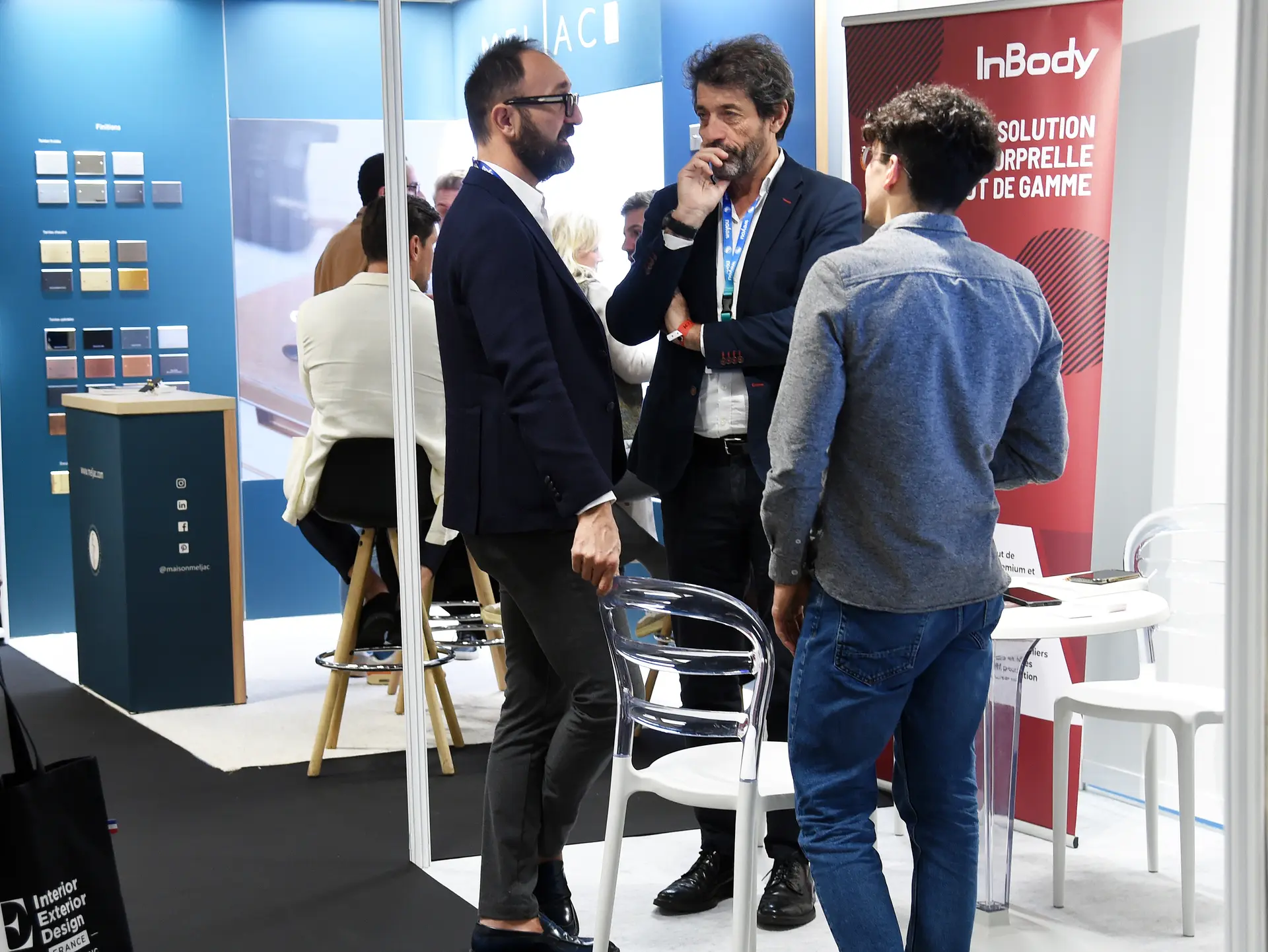 Interior and Exterior Design Meetings by Weyou