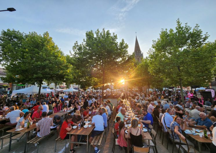 Marché nocturne des producteurs et artisans locaux