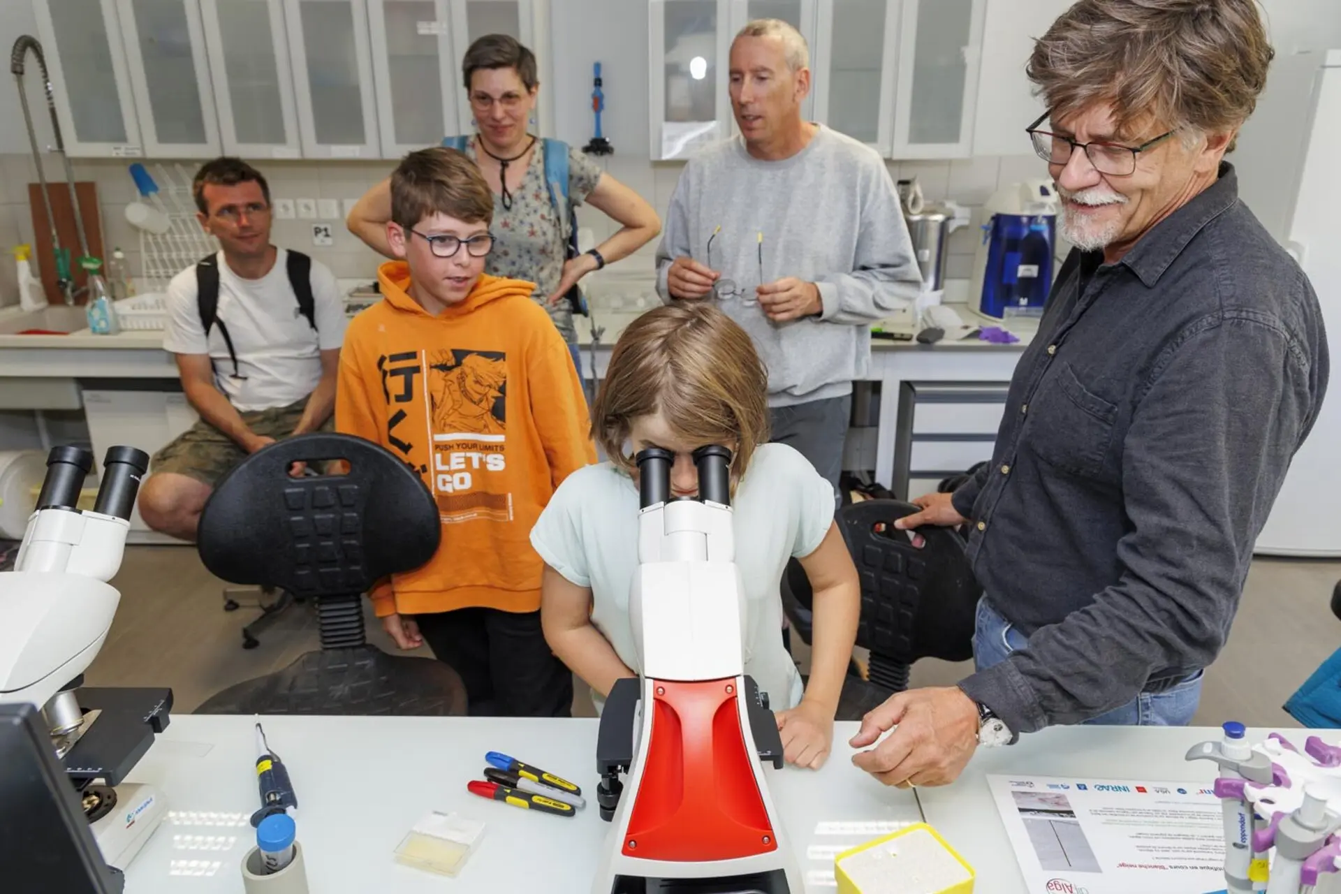 Atelier scientifique : le sang des glaciers...enquête en cours