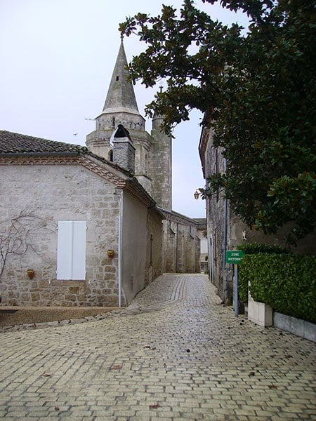 Visites guidées de Sainte-Colombe-en-Brulhois et de Mourrens