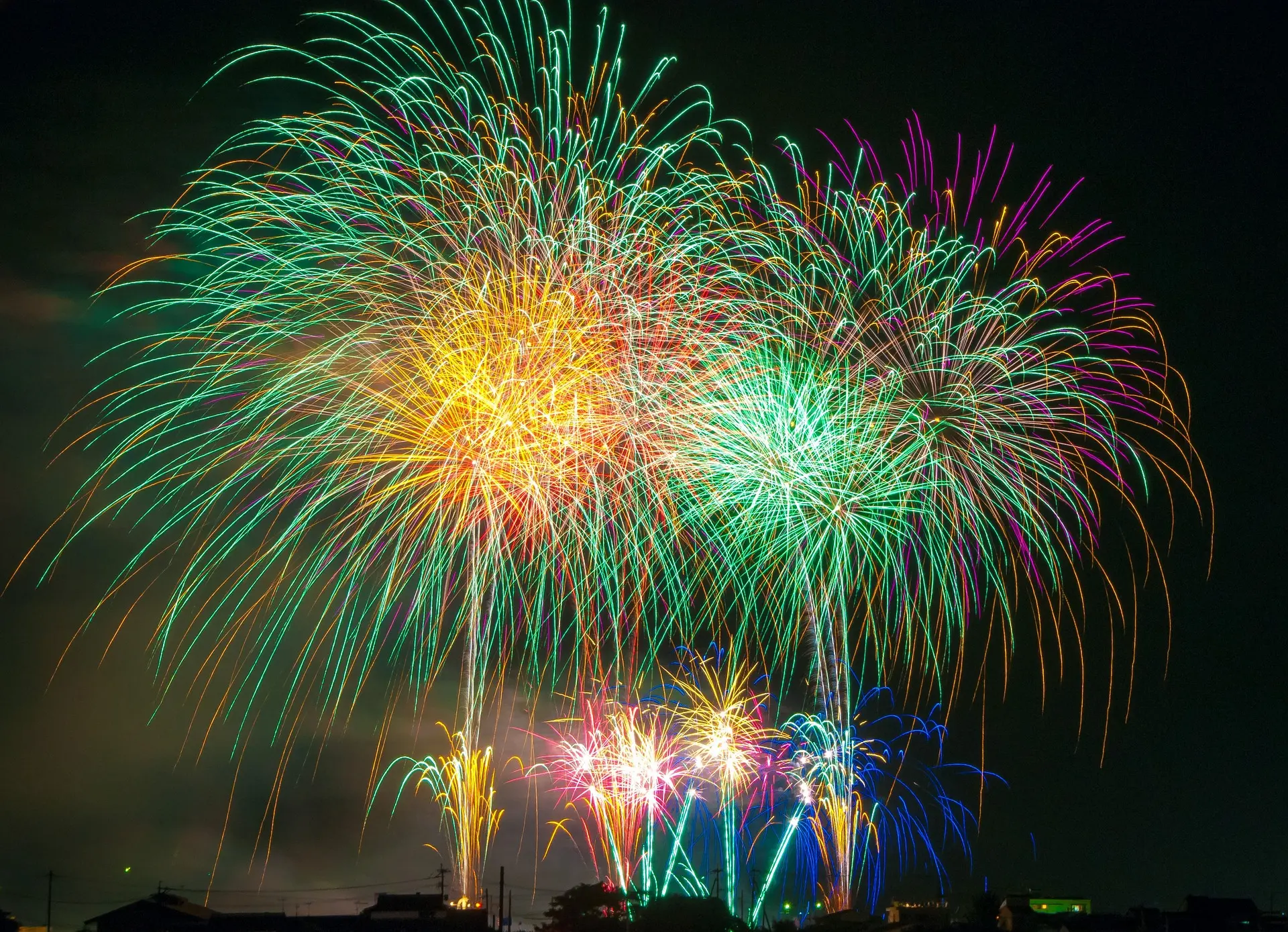 Féérie du nouvel an et feu d'artifice