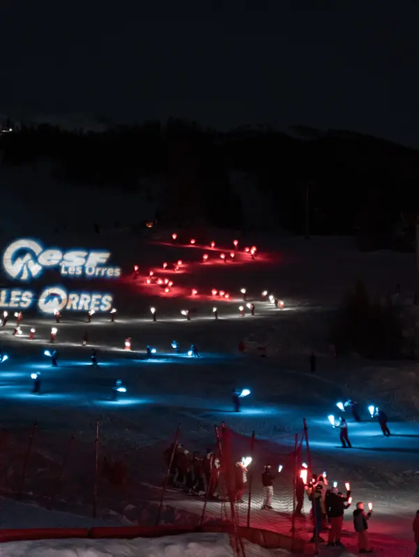 Nouvel an : ski show de l'ESF et descente aux flambeaux