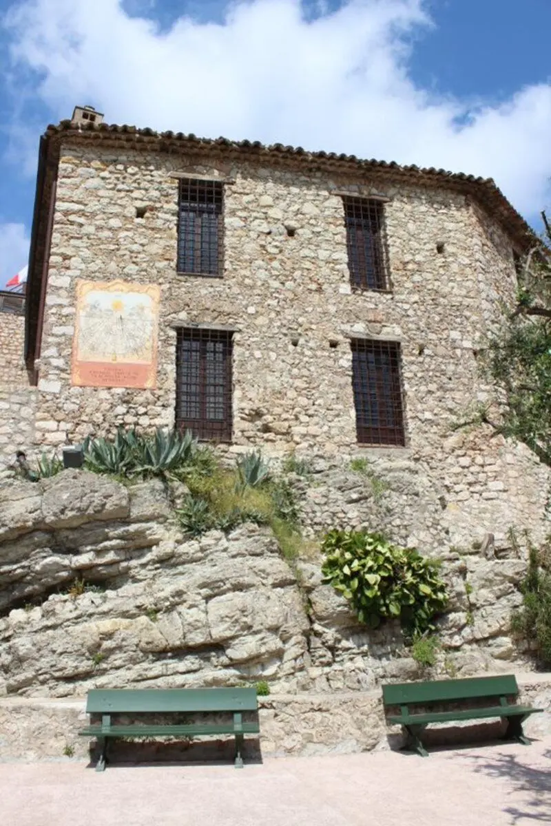 Exposition d'art  - Collection Raza-Mongillat au Château-Musée Lascaris