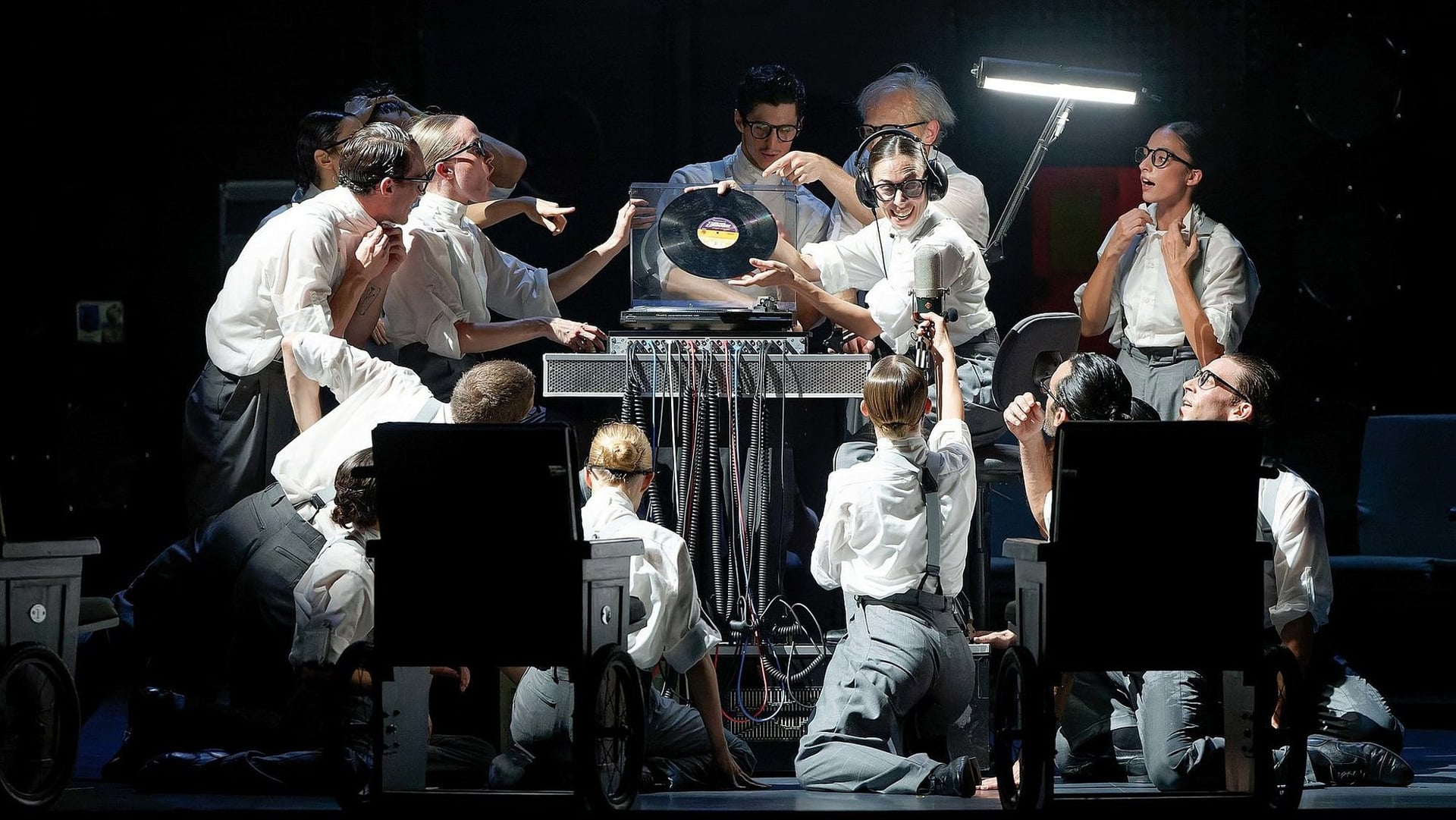 "Notte Morricone" Marcos Morau - Centro Coreografico Nazionale/Aterballetto