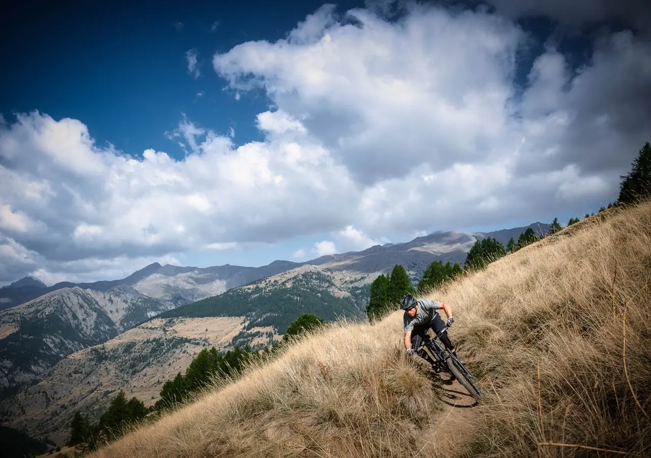 Les défis du samedi du Bike Park d'Abriès - Le champion Glenn MacArthur