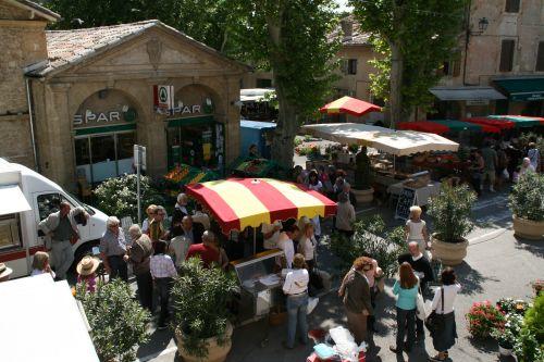 Marché traditionnel de Rognes