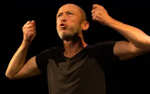 Théâtre "Messieurs les coureurs"