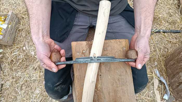 Jardinons ! Froissartage au potager : construire du mobilier de jardin