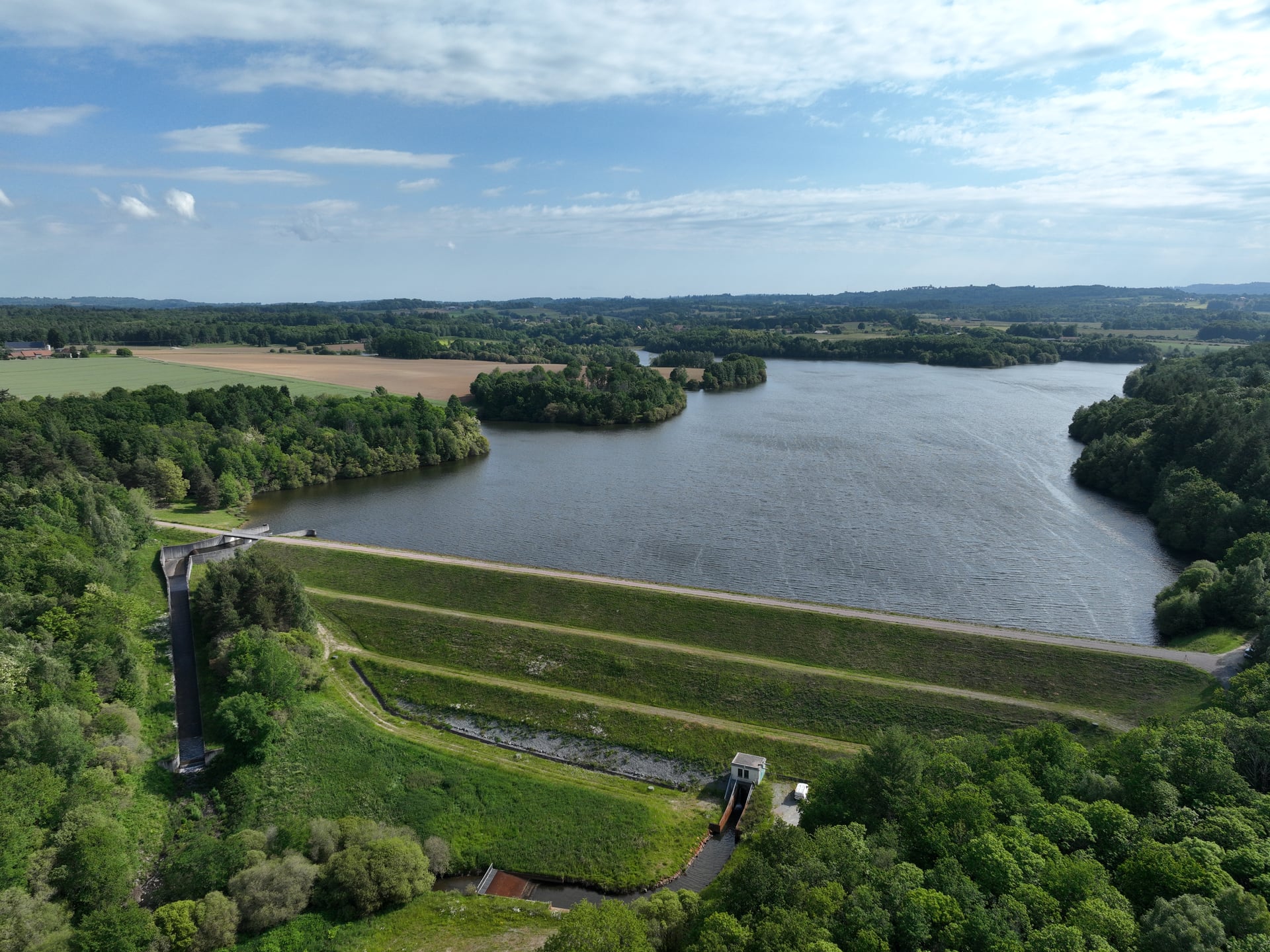 Dans les coulisses du plan d’eau de Miallet