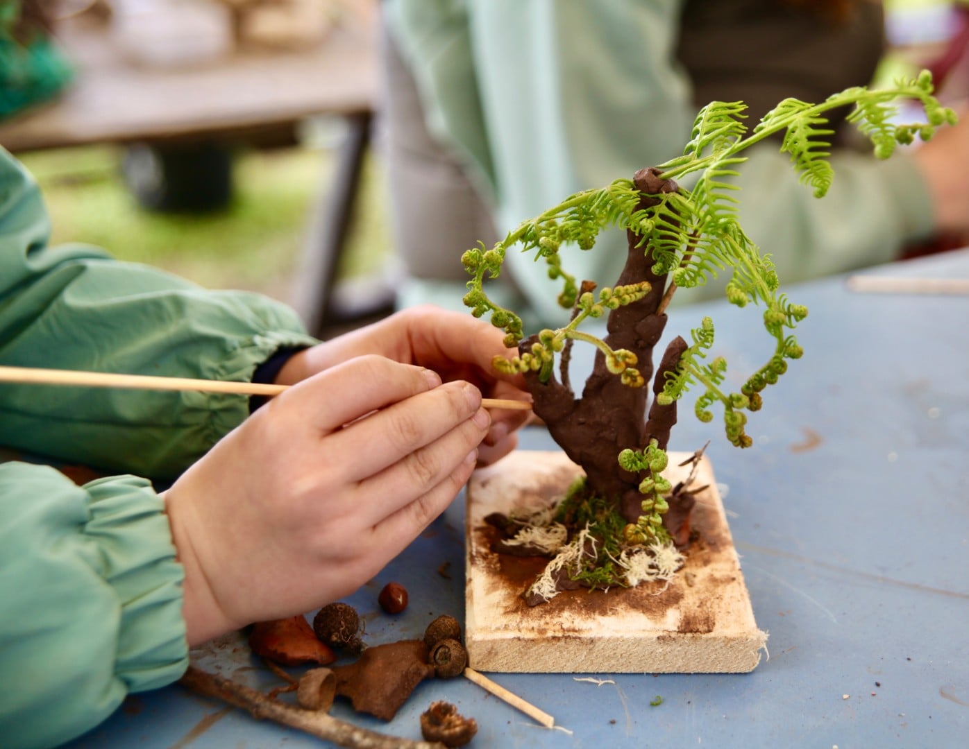Façonne ta créature en argile – Atelier créatif enfant