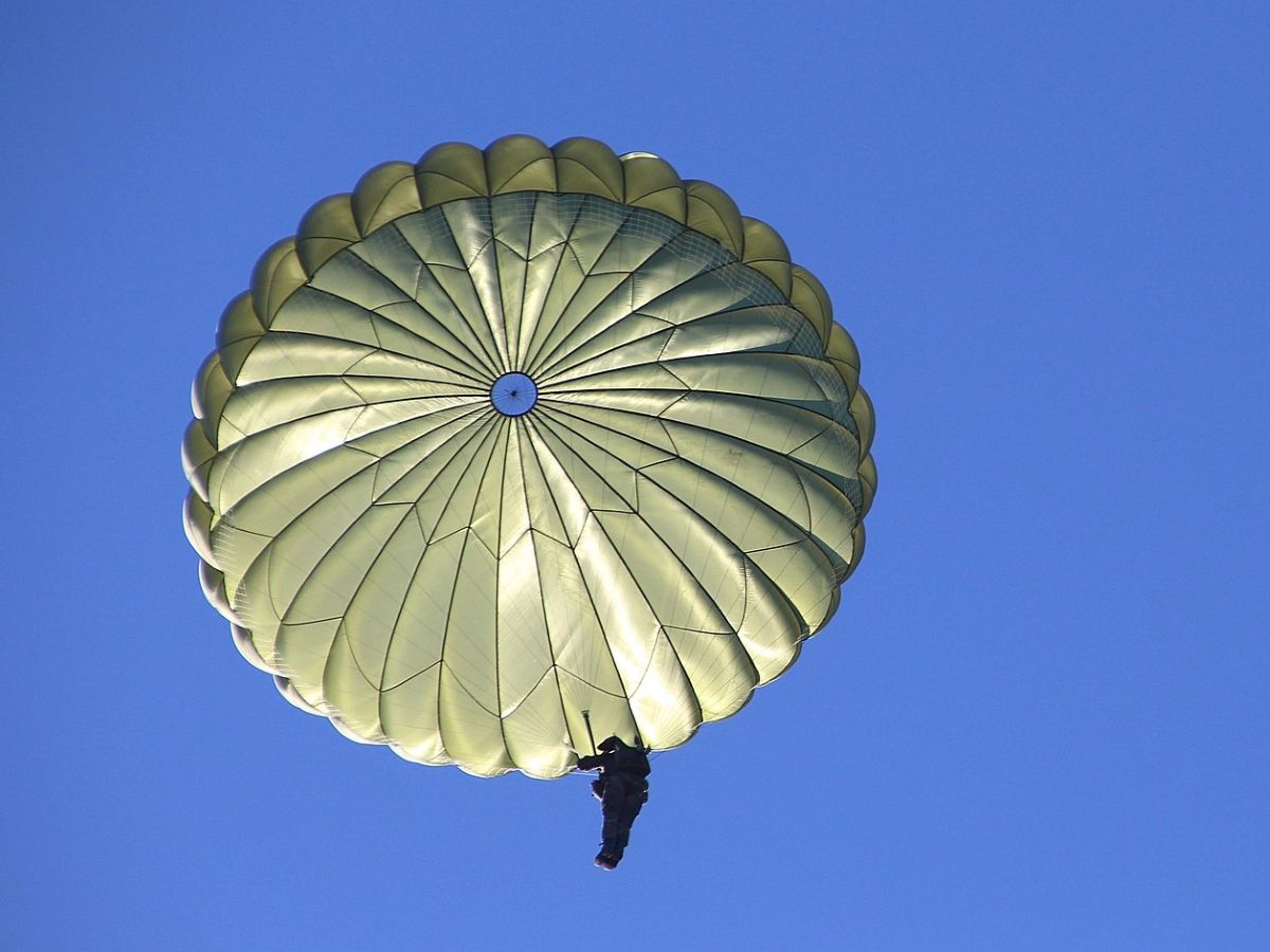 Parachutage des Black Devils