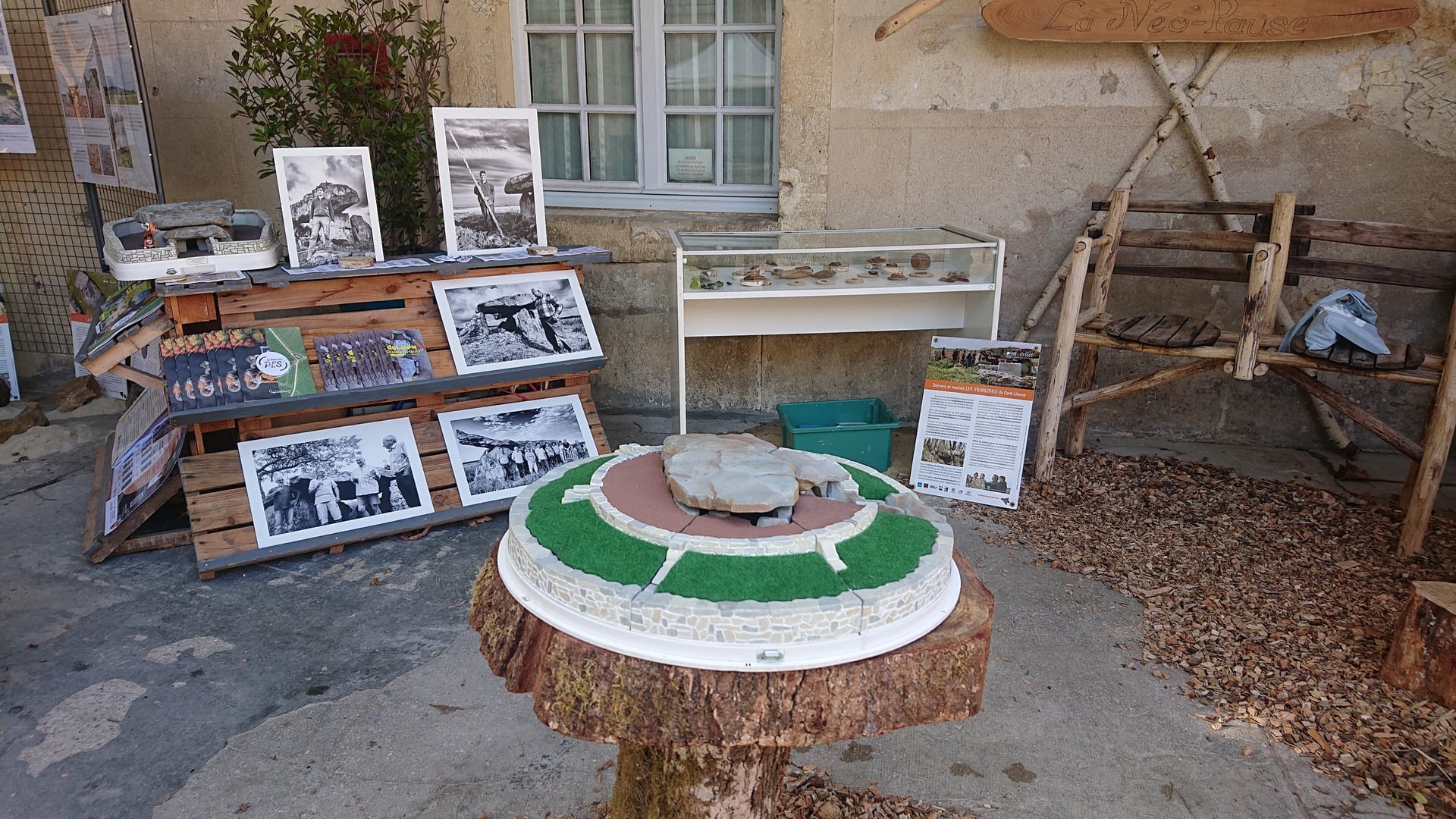 Construire un dolmen - La Pierre dans les mégalithes du Nord Poitou