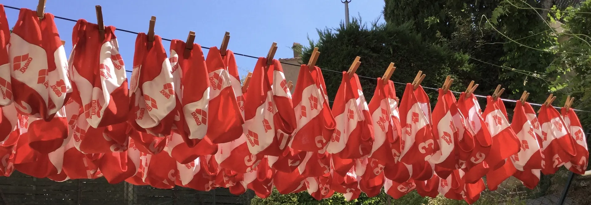Retrait des bonnets de bain - 56ème Traversée de Pampelonne à la nage