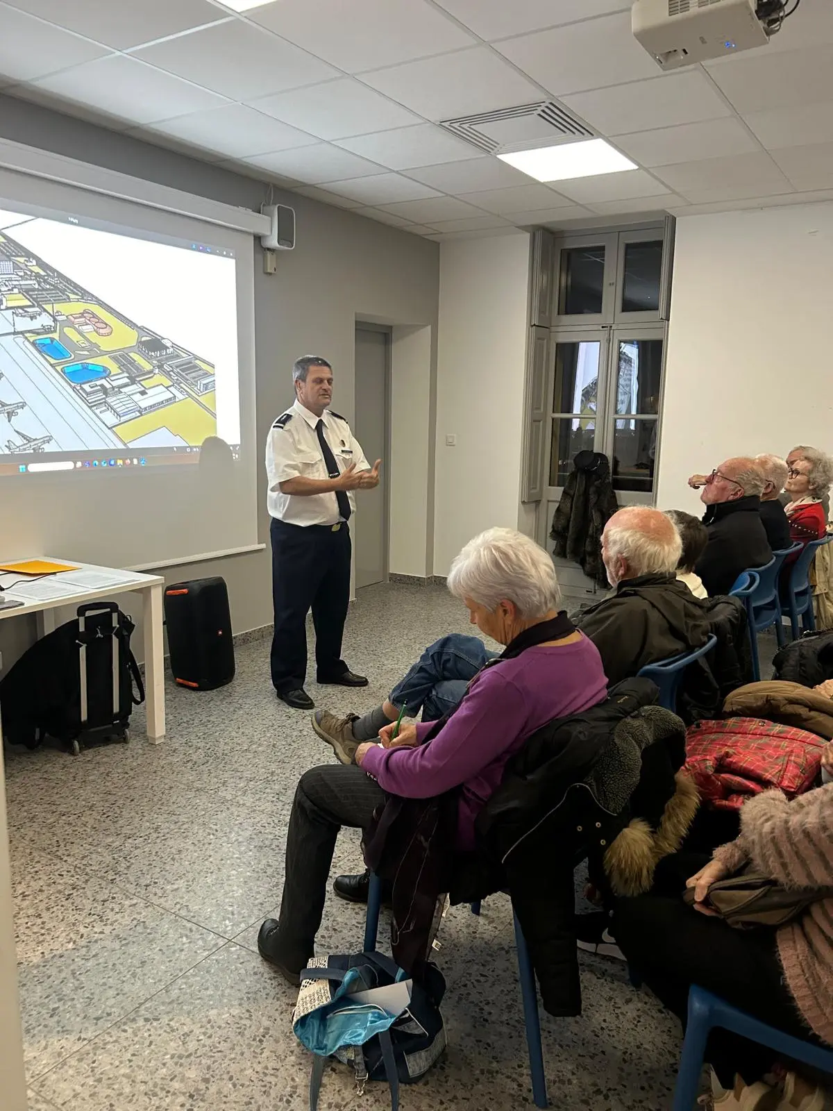 Conférence : l'aéronautique à Istres