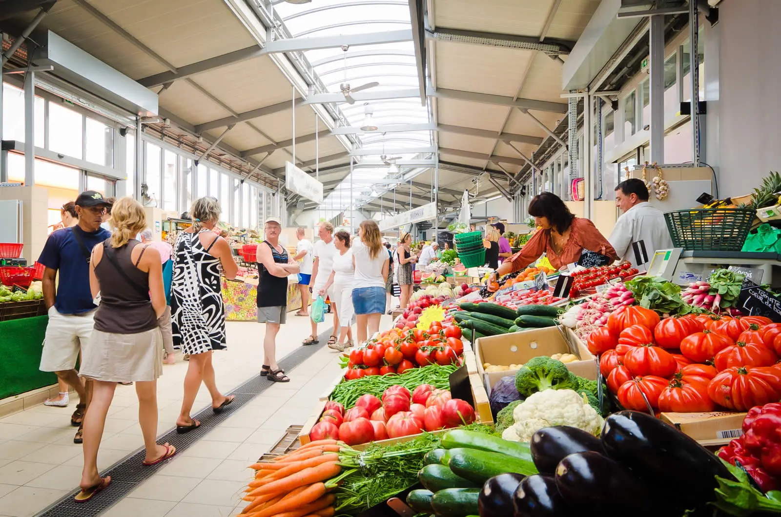 Marché alimentaire République