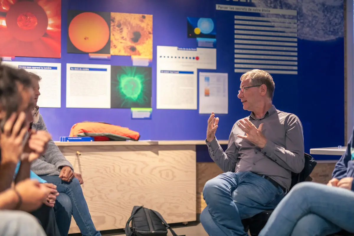 Rencontre en ciel pur - Atelier "Manipulation d'images spatiales d'Euclid et de JWST"