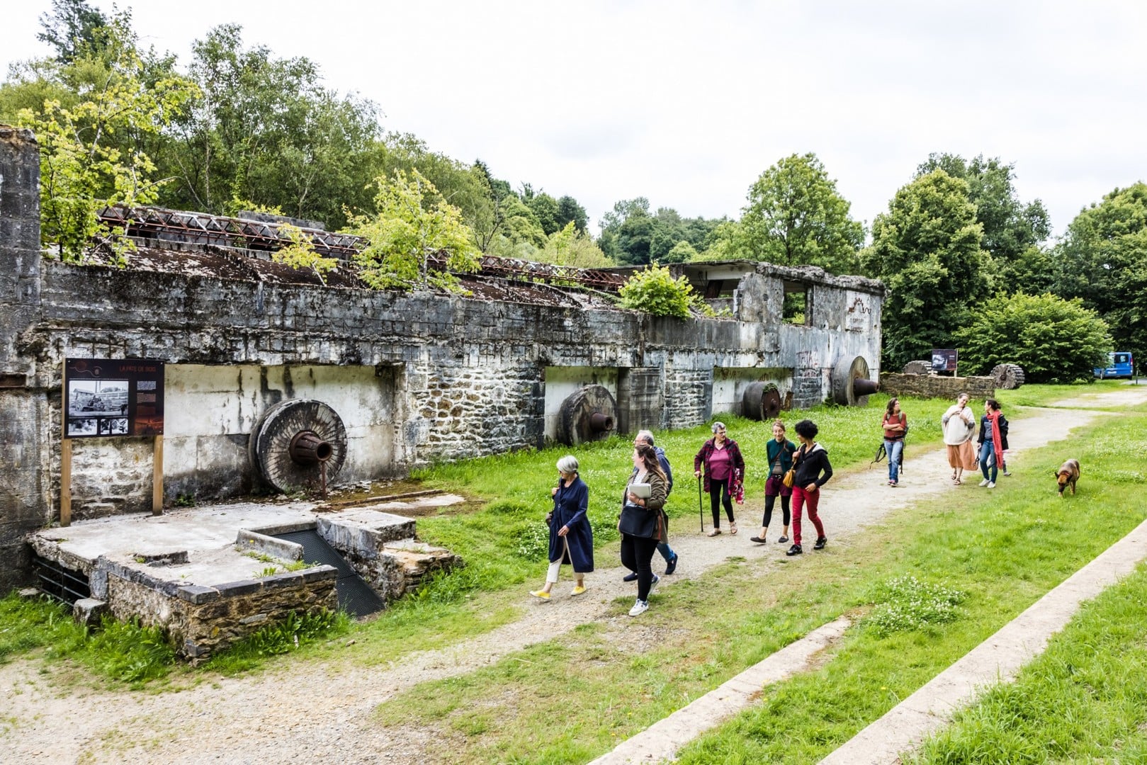 Visite guidée : Lady Mond et la papeterie Vallée, Belle-Isle-en-Terre à la Belle Époque