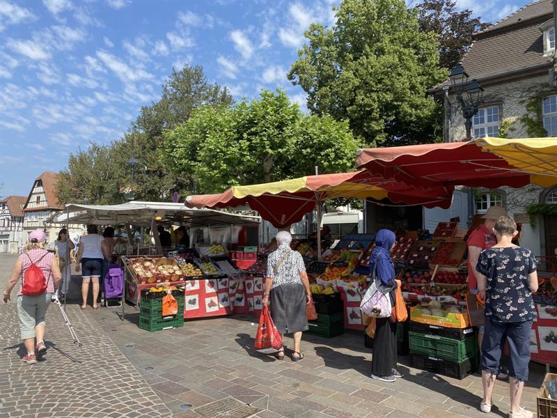 Marché hebdomadaire du jeudi matin