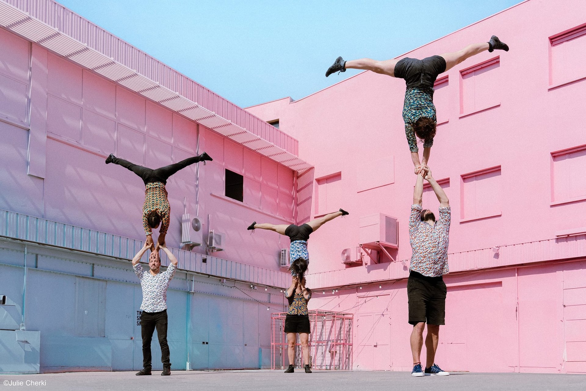 FÊTE DE FIN DE SAISON - KONTACT - CIE PUÉRIL PÉRIL