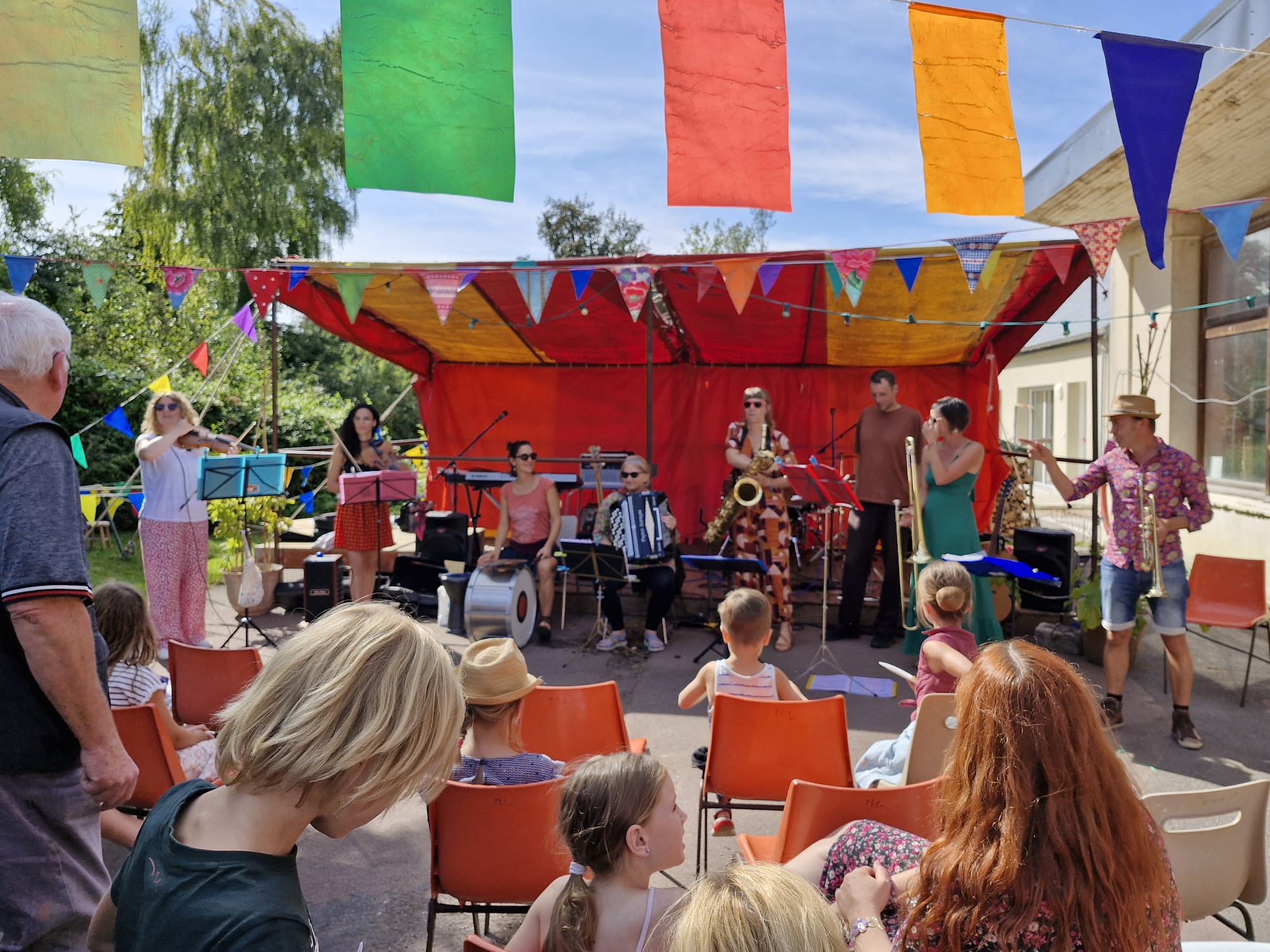 Fête au Jardin des Marettes à Amblie