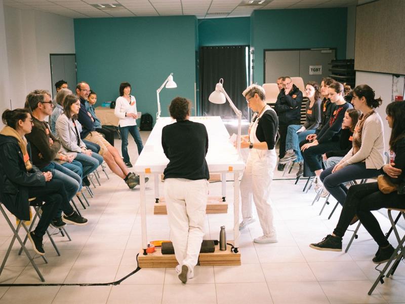 Théâtre : Les cartographies de l'avenir