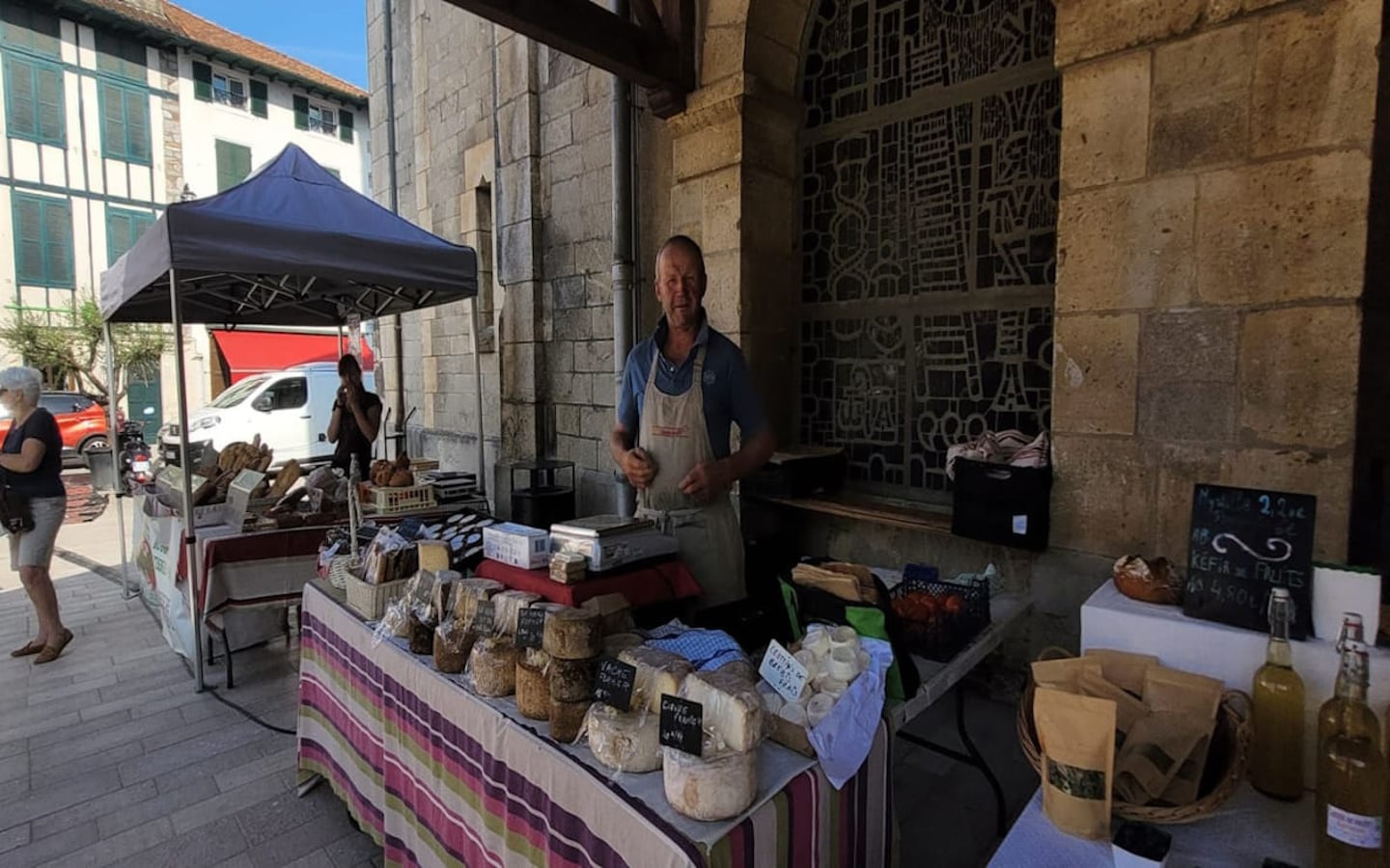 Marché aux produits fermiers