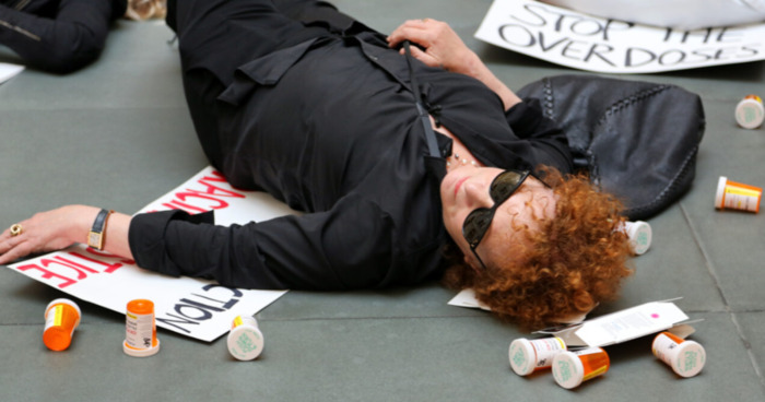 Projection - Toute la beauté et le sang versé