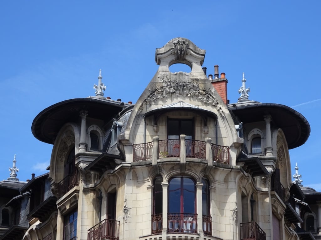 Visite découverte :  "Les Maisons Surprenantes de Dijon"
