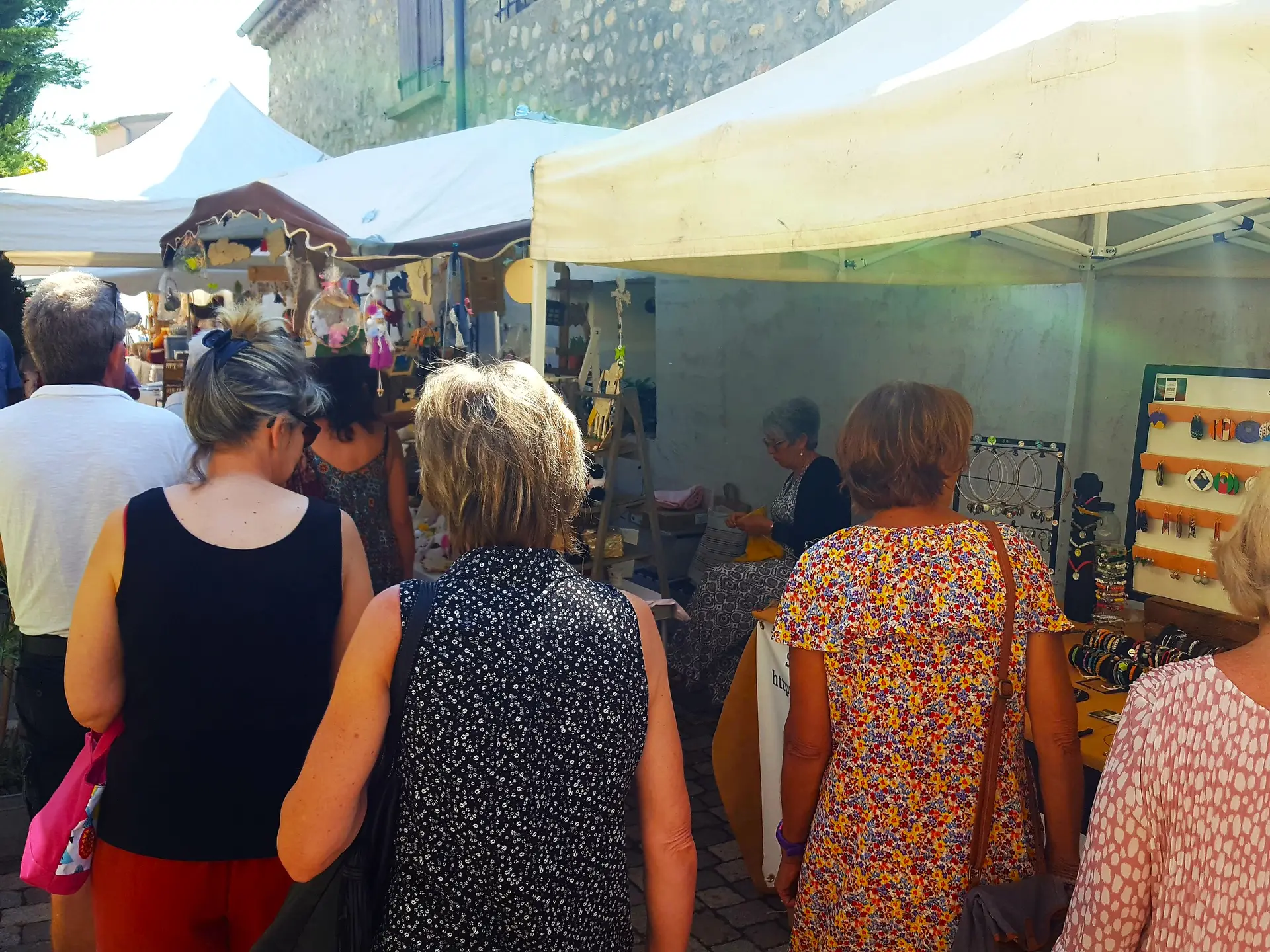 "Musique au coeur des Baronnies" : marché d'artisans et créateurs