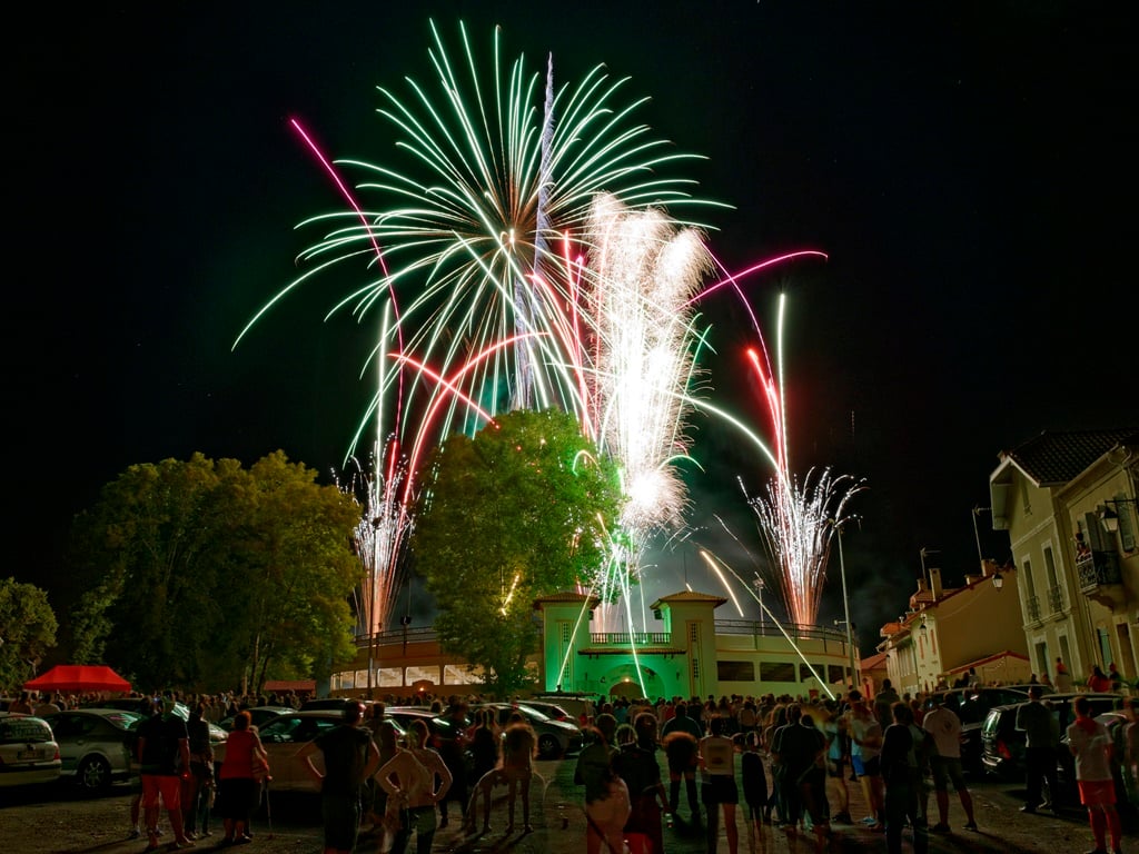 Marché, Bal et Feu d'artifice du 13 juillet
