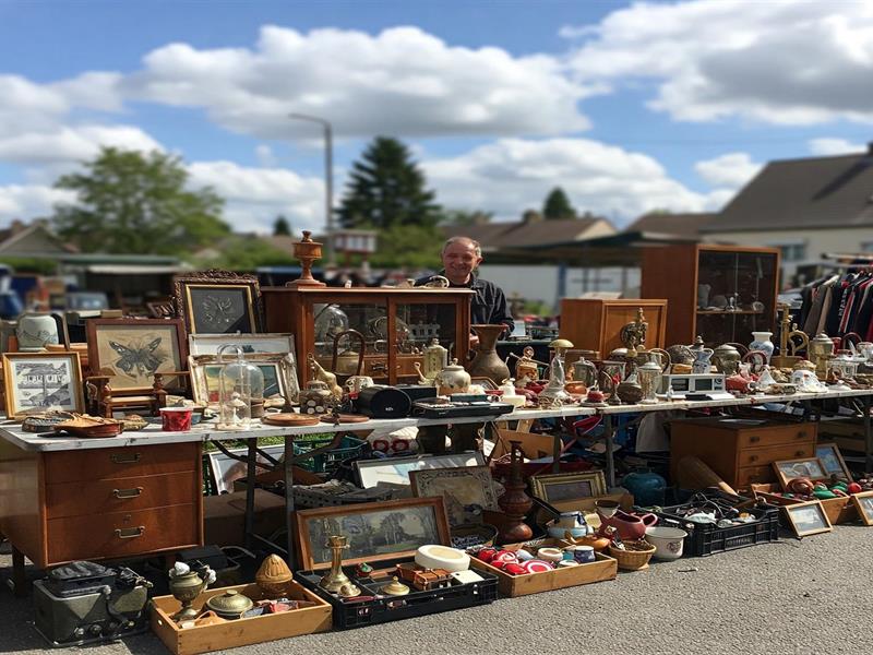 Marché aux puces