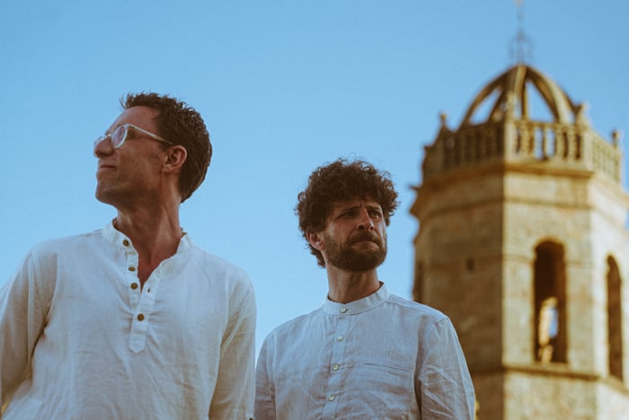 BILL LAURANCE & MICHAEL LEAGUE