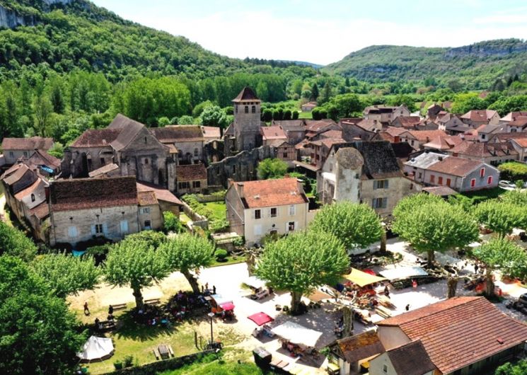Exposition à Marcilhac-sur-Célé : « Marcilhac entre ciel et terre »