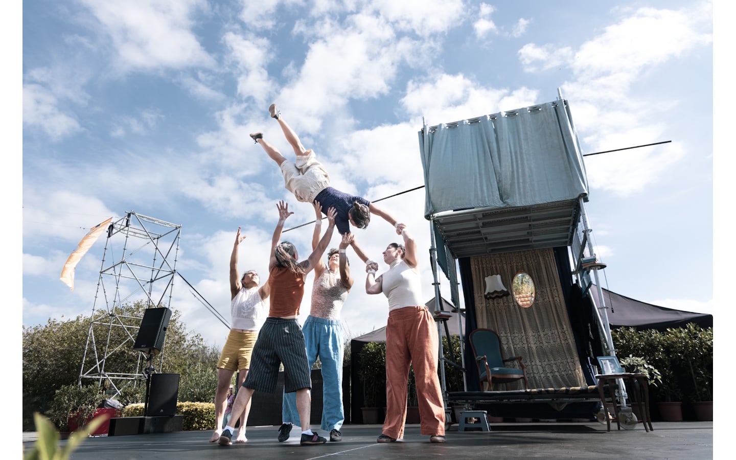 Spectacle: Parmi les vaches de la compagnie La côte folle de Toulouse