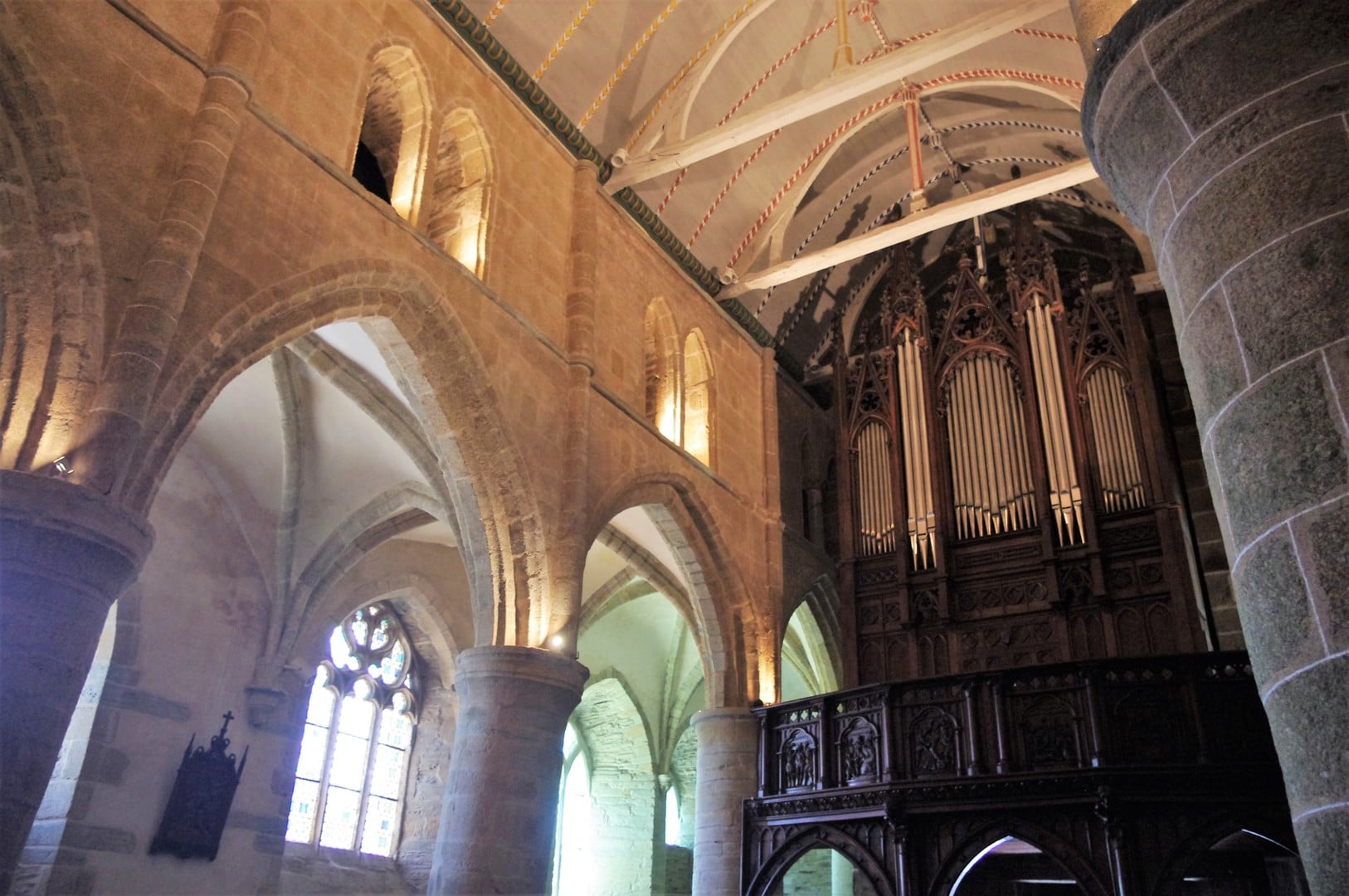 Présentation de l’orgue de l’église de Brélévenez