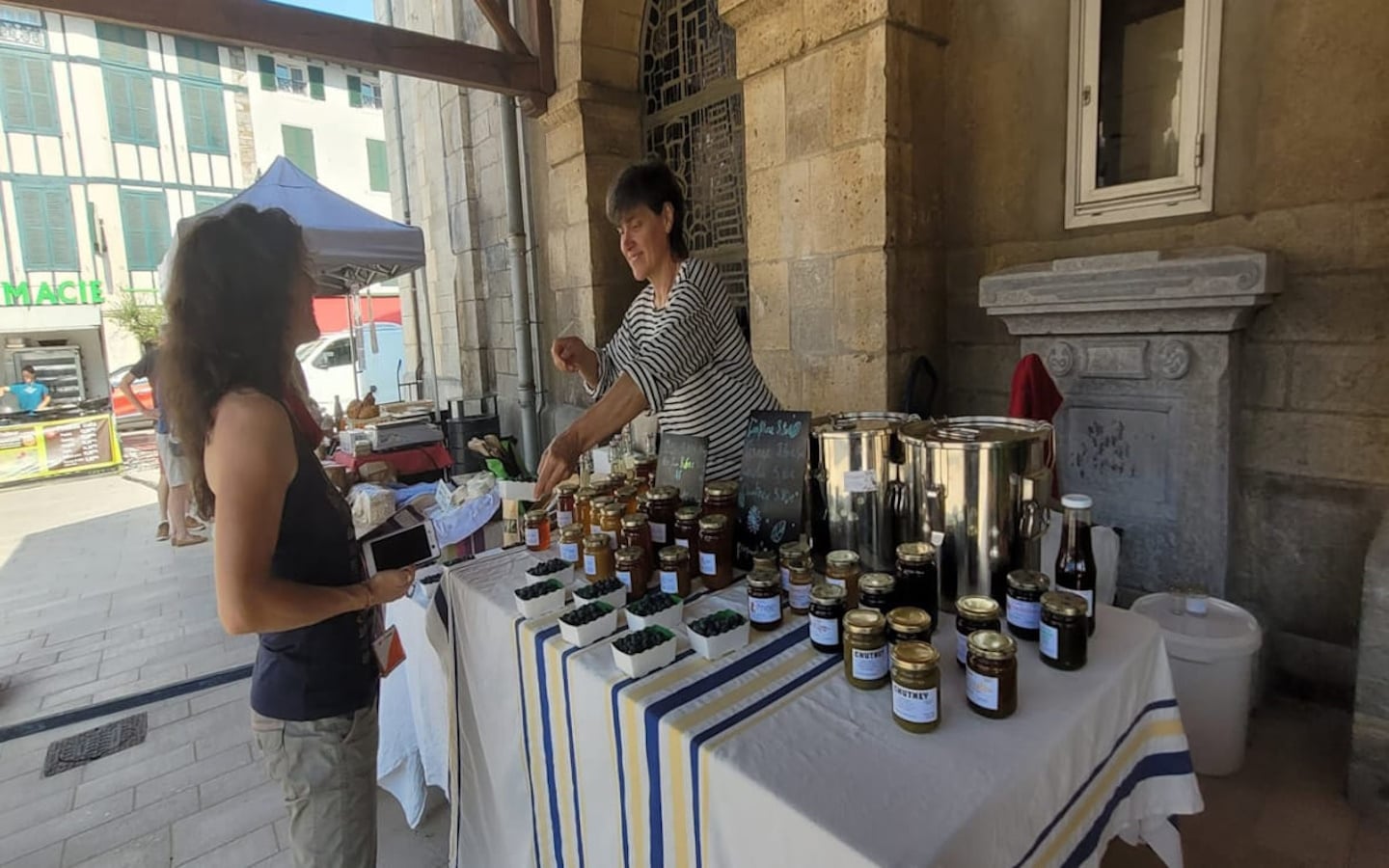 Marché aux produits fermiers