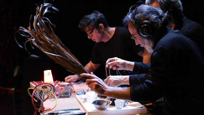 Presque égal à - Compagnie Le Petit Théâtre de Pain