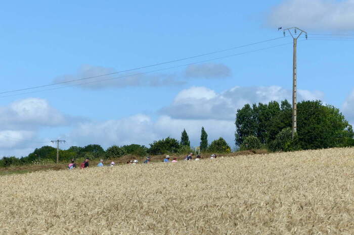 Randonnée dans les communes à Saint-Genest d'Ambière