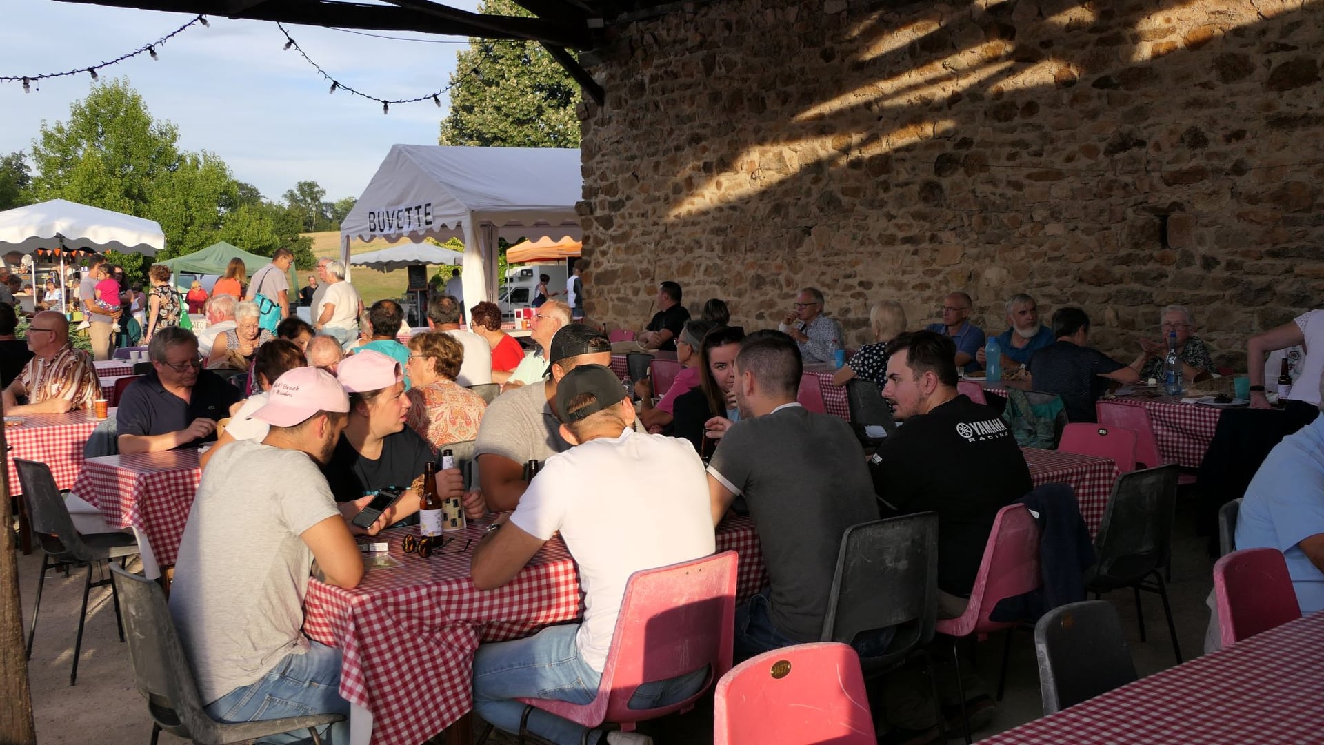Marché festif à Saint-Martin de Jussac