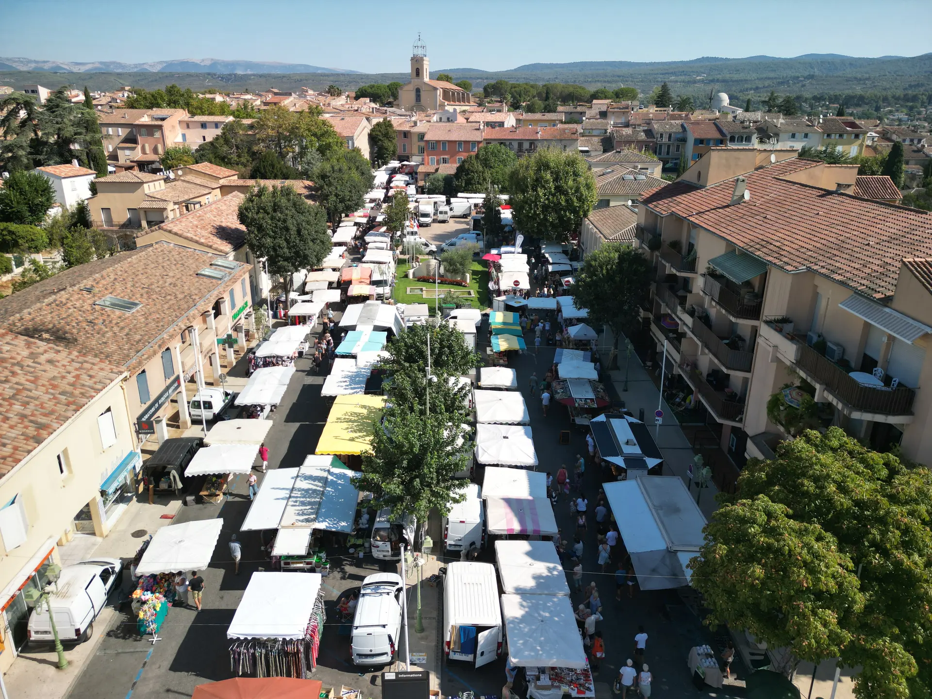 Grand marché provençal
