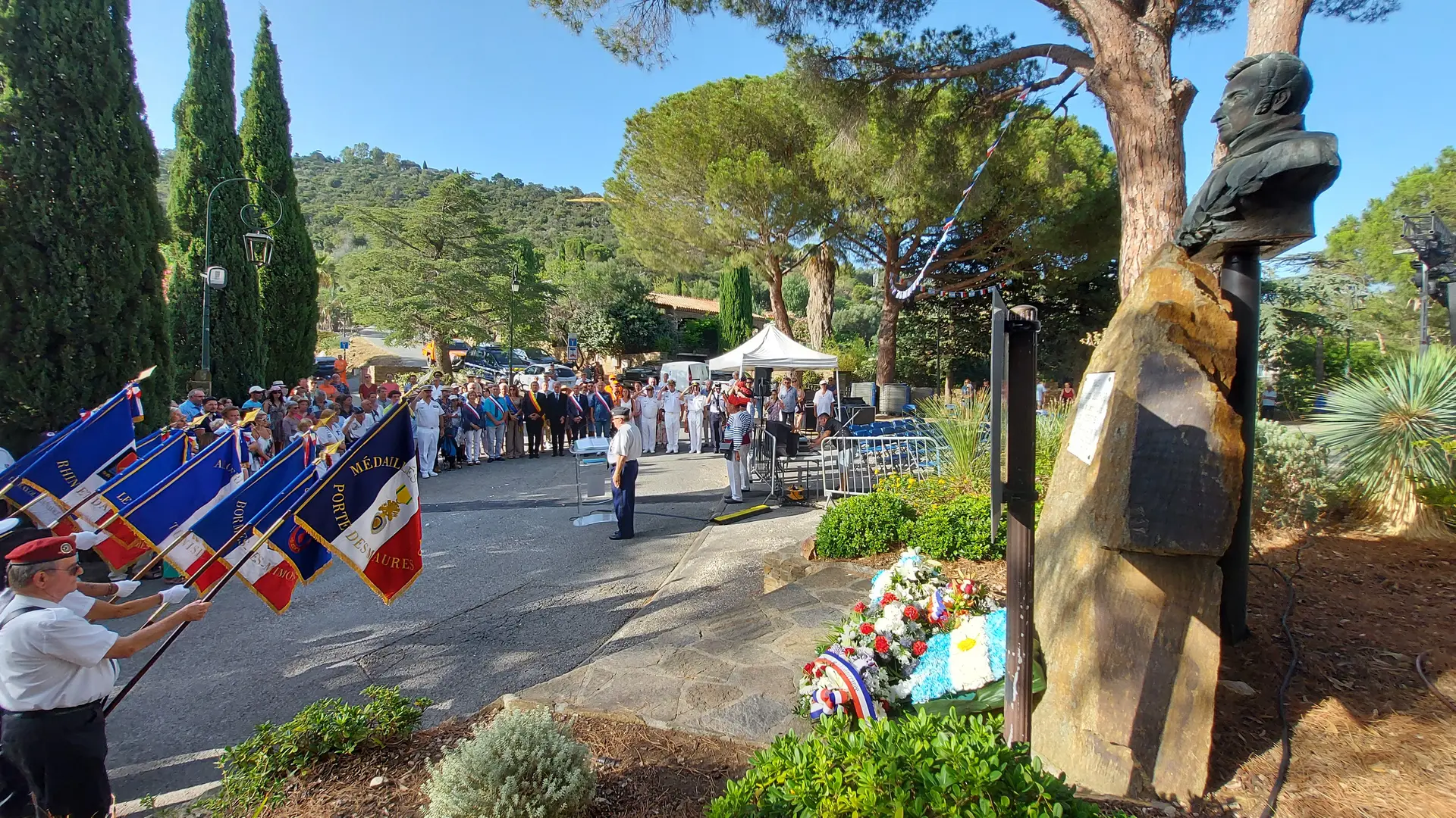 Cérémonie en mémoire de la Libération de l'Argentine