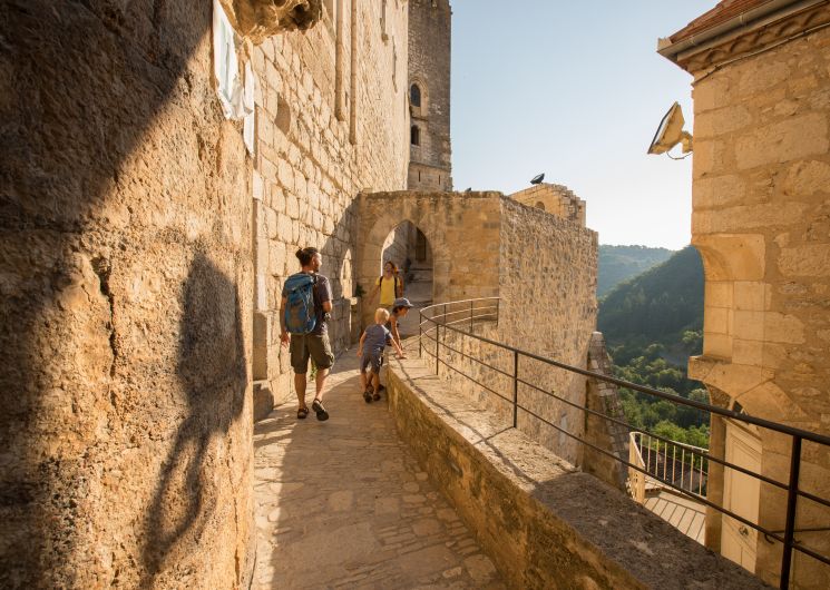 Pays d’Art et d’Histoire : Visite découverte – La cité mariale