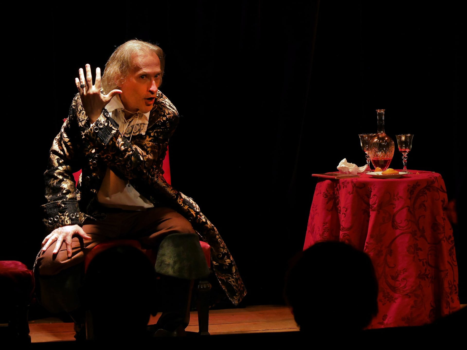 Le masque de fer et le mousquetaire ou le secret de Saint Mars