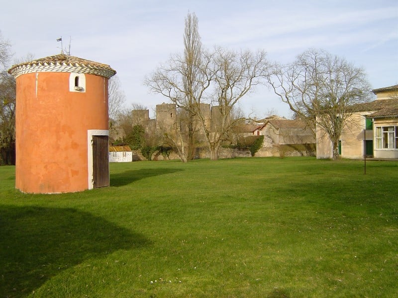 Sous les tilleuls d'Adichats