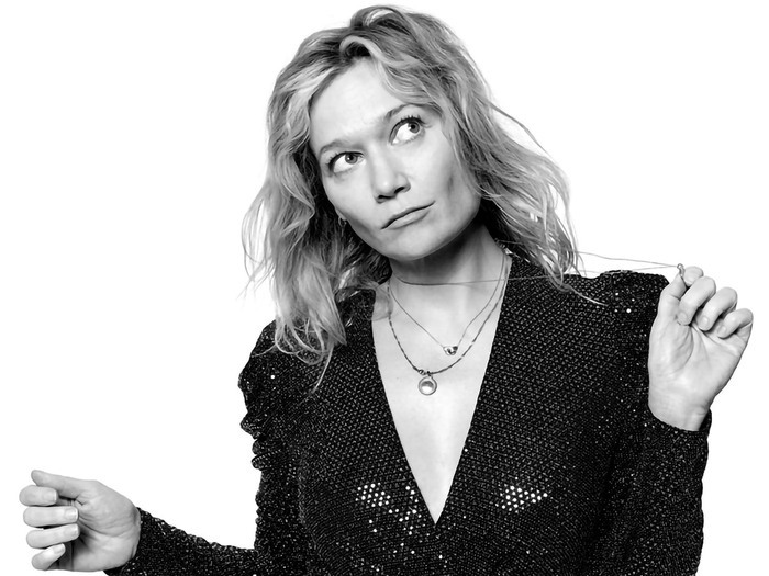 Caroline Vigneaux - In Vigneaux Veritas