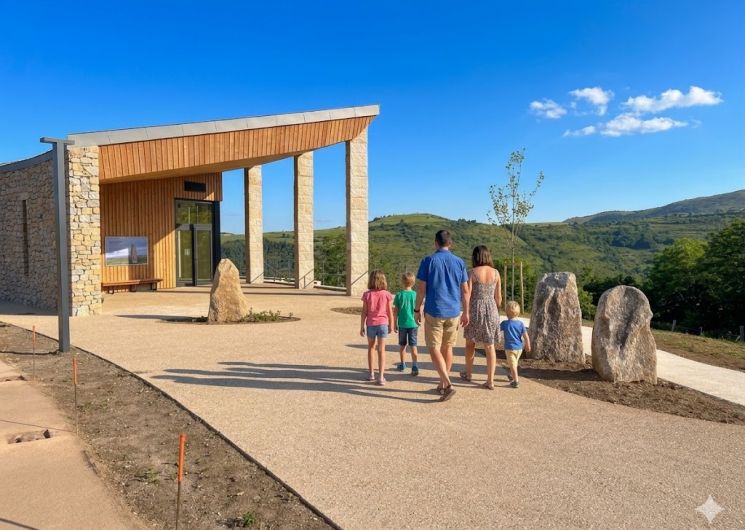 WEEK-END DE DÉCOUVERTE LA MAISON DES MENHIRS DES BONDONS
