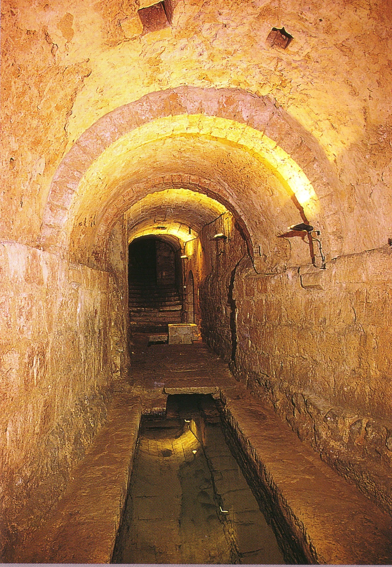 Visite libre de la fontaine souterraine, dans le cadre des Journées Européennes du Patrimoine