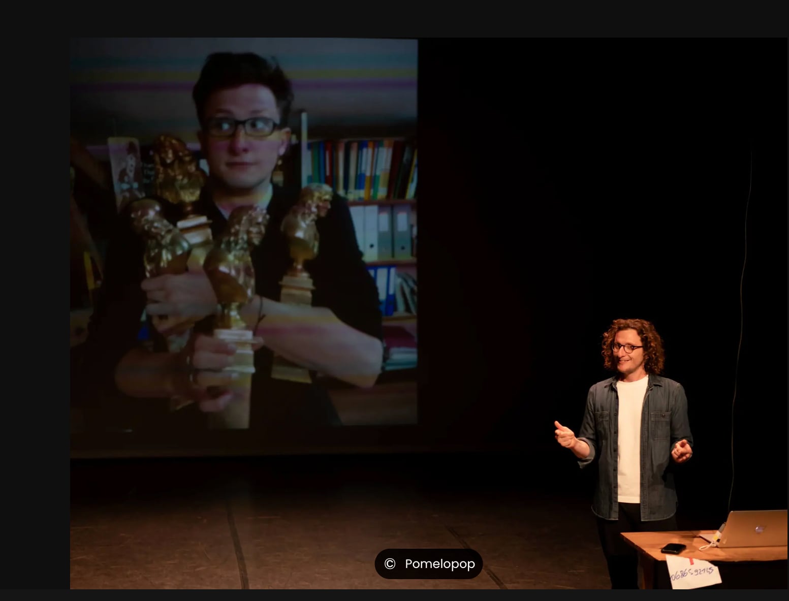 SORTIE DE RESIDENCE " SANS QUEUE NI TETE"