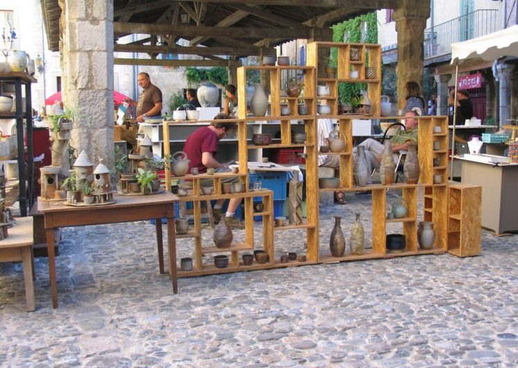 MARCHÉ DES POTIERS